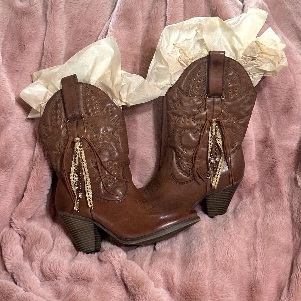 NEW: Soul Embellishment’s Handcrafted Western Cowgirl Boot Tassels Jewelry